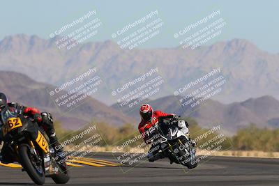 media/Nov-06-2022-SoCal Trackdays (Sun) [[208d2ccc26]]/Turn 14 (930am)/